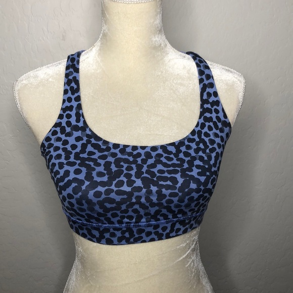 Lululemon Sport Bra Size 4 - Picture 1 of 6
